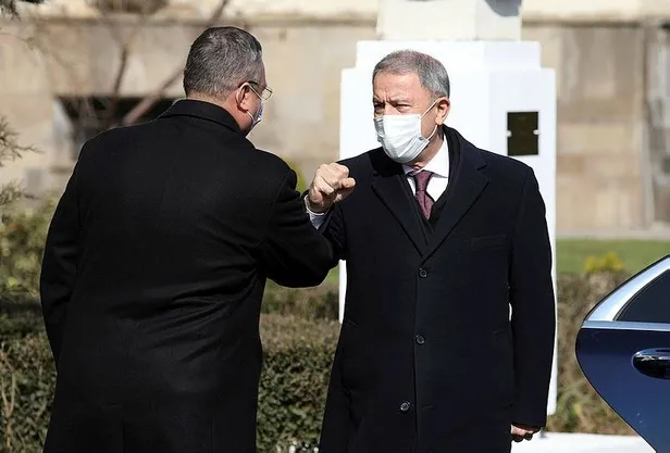 milli-savunma-bakani-akar-duyurdu-hakurk-ve-kandilde-1i-sozde-lider-25-pkkli-terorist-etkisiz-hale-getirildi-1615304688821.jpeg Milli Savunma Bakanı Akar duyurdu: Hakurk ve Kandil’de 1'i sözde lider 25 PKK'lı terörist etkisiz hale getirildi-5