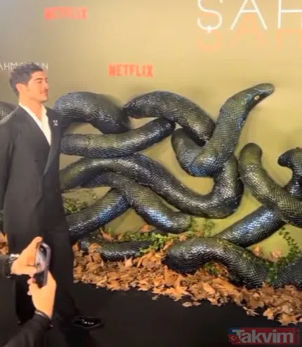 Transparan Serenay! Serenay Sarıkaya'yı gören ne tarafa bakacağını şaşırdı "Acele çıktı herhalde altını unutmuş" Burak Deniz hayran hayran izledi - 11