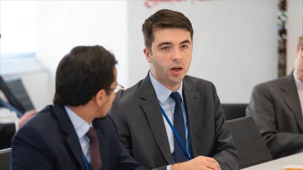 AK Parti'de milletvekili listeleri YSK'ya teslim edildi! Kadın sayısında artış: En genç aday 18 yaşında-16