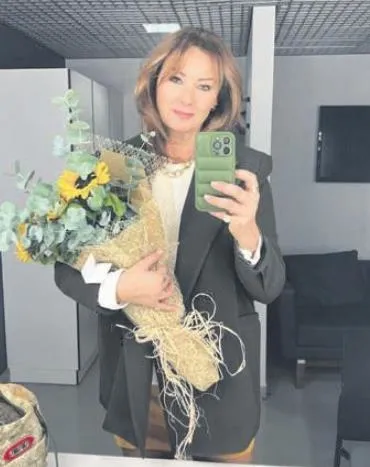 rihannaya-kurk-tepkisi-petadan-dunyaca-unlu-yildiza-turkiye-cagrisi-1677455956832.jpeg Rihanna'ya kürk tepkisi! PETA'dan dünyaca ünlü yıldıza Türkiye çağrısı-15