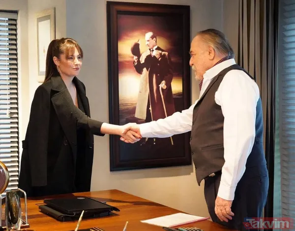 Yalı Çapkını'nın Zerrin'i Toprak Sağlam'dan 'metres' itirafı "AVM'de suratıma tükürdüler" Pelin'in annesi Zerrin'i canlandıran Sağlam... - 4