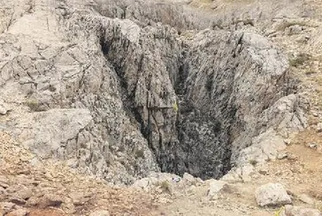 Mağarada rahatsızlanan ABD'li dağcı Mack Dickey tahliye edildi!