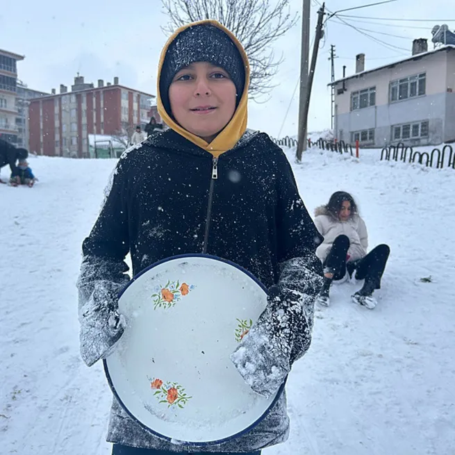 15 Ocak’ta yine ders zili çalmayacak! Birçok ilde kar tatili ilan edildi