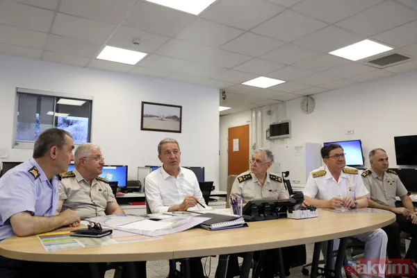 Bakan Akar "Pençe Harekatı"nı böyle yönetti - 7