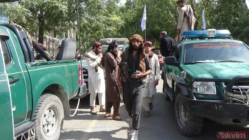 Taliban verdiği ılımlı mesajlara rağmen bir kadını burka giymediği için infaz etti