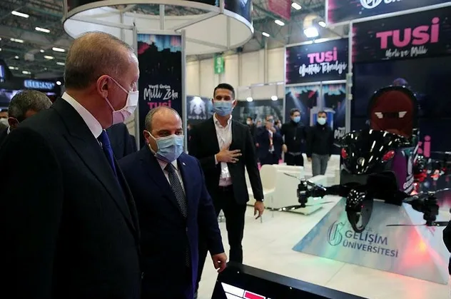 Başkan Erdoğan, uçan araba TUSİ’yi inceledi