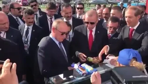 Putin, Başkan Erdoğan'a dondurma ısmarladı! İki liderin arasındaki diyalog güldürdü
