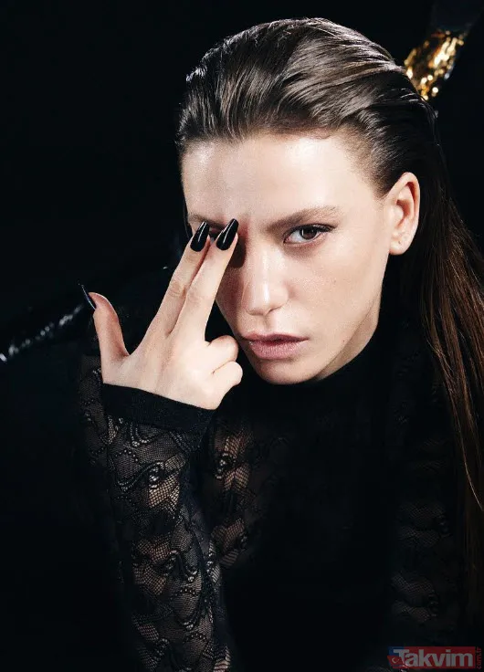 40 numara ayakları ve kalça dansıyla Serenay Sarıkaya yine yaptı yapacağını "Serenay Sarıkaya ve diğerleri olarak ikiye ayrılıyor" - 3