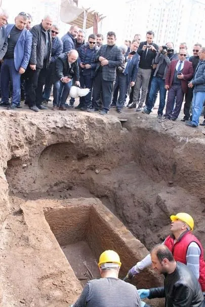 Kayseri'deki gizemli lahitten çıkanlar şok etti!-5