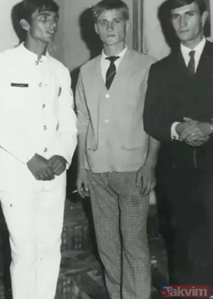 Yalı Çapkını hastası Demet Akalın'ın gazabı "Ayy sen hakettin" Diline düşenin kurtulamadığı Demet Akalın yine formunda - 19