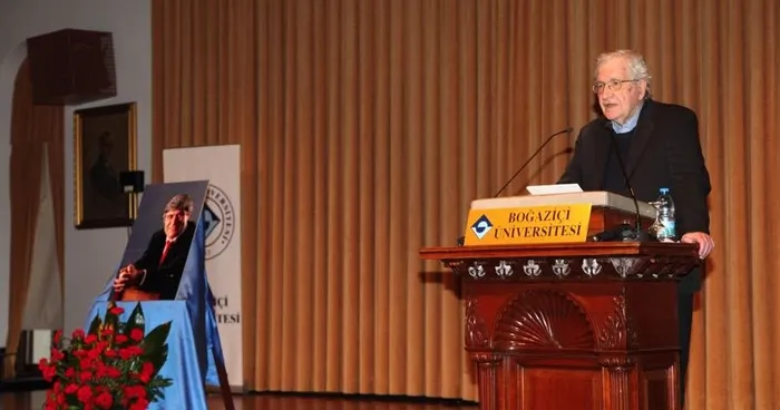 tescilli-turkiye-dusmanlari-epstein-listesinde-batinin-entelektuel-dahi-sanatci-diye-pazarladigi-isimler-fuhus-1704913504951.jpeg Tescilli Türkiye düşmanları Epstein listesinde! Batı’nın ‘entelektüel, dahi, sanatçı’ diye pazarladığı isimler fuhuş çetesinde-4