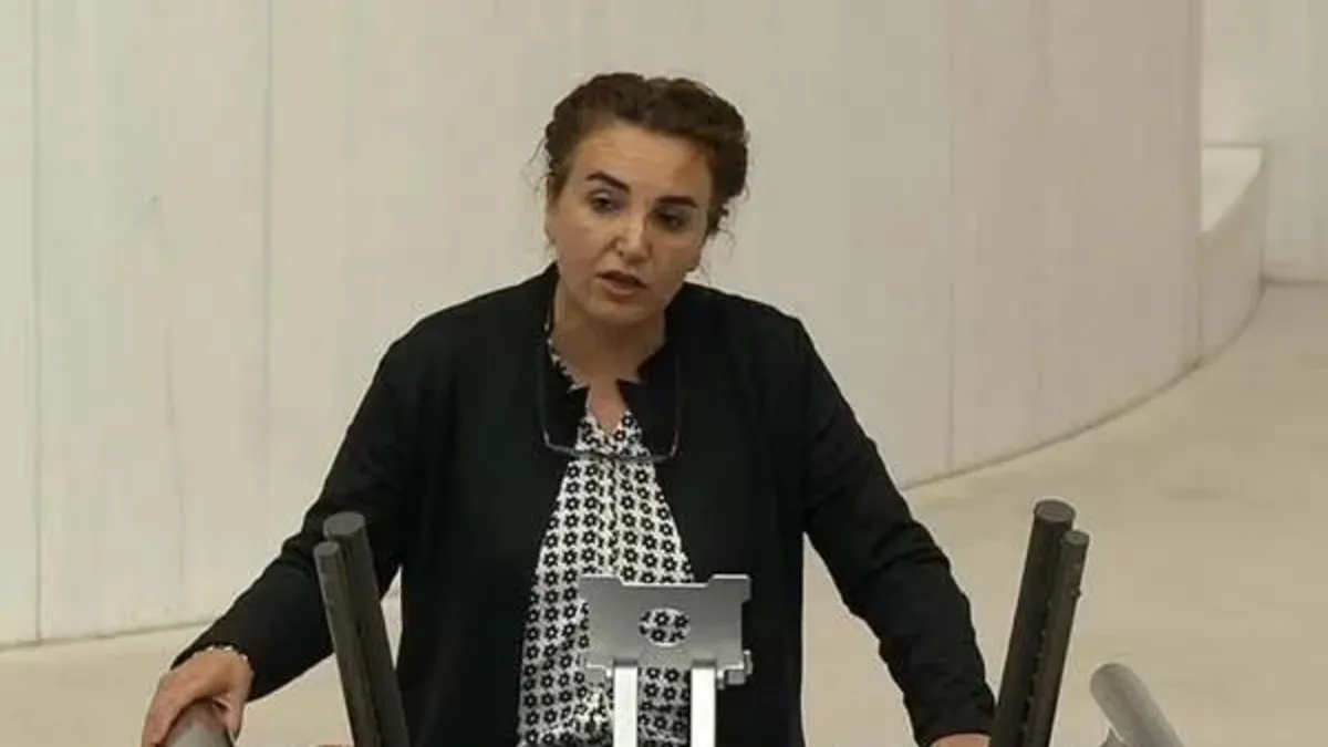 DEM Partili Çiçek Otlu’nun kardeşi terörist çıktı! Para transferi tespit edildi