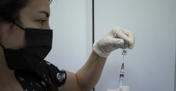Pfizer/BioNTech, üçüncü doz Kovid-19 aşısı izni için FDA'ya başvuracak