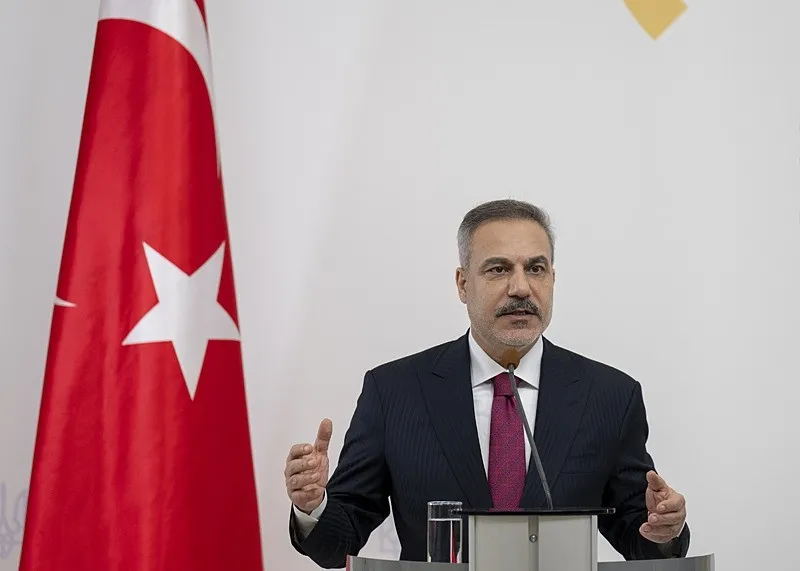 disisleri-bakani-fidan-rusya-ve-ukraynaya-istanbulu-isaret-etti-muzakereler-devam-etmeli-1784199668289.jpeg Hakan Fidan’a Ukrayna’dan nişan: İstanbul masası yeniden gündemde-6