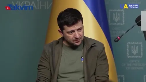 Vladimir Zelenskiy’nin ropörtaj sırasındaki ilginç halleri!