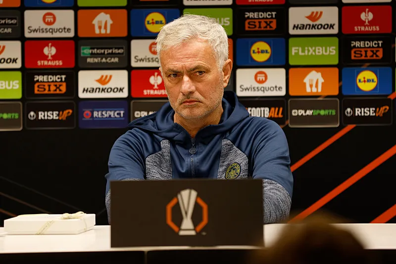 Fenerbahçe yeni stoperini buldu! Kararını gelecek ay verecek - 13