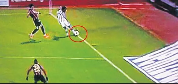 Çizgi ötesi Fernandes