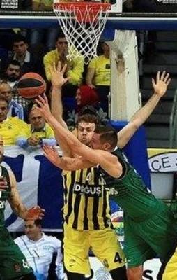 Fenerbahçe Doğuş son topta kaybetti!