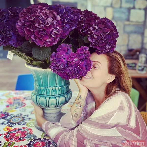 “Etkiledi beni” deyip paylaştı! 8 yıllık eşi Bülent Şakrak’la boşanan Ceyda Düvenci şifayı onda buldu! Hem cesur hem keyifli halleri... - 11