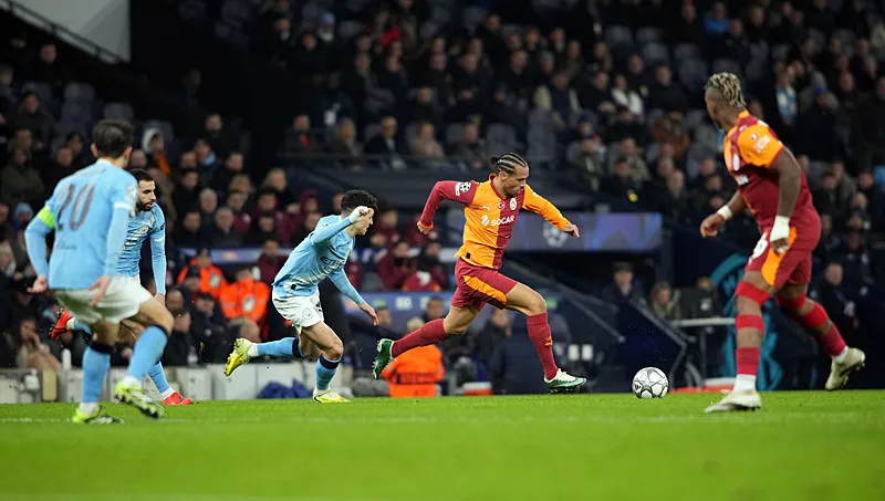 Galatasaray'da orta saha transferi bitiyor! Devler Ligi için 3. futbolcu bulundu - 2