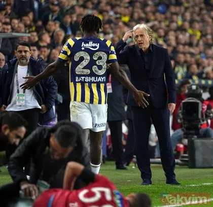 SON DAKİKA FENERBAHÇE HABERLERİ... Fenerbahçe’de Sivasspor karşısında Michy Batshuayi kırmızı kart gördü! Jorge Jesus çılgına döndü! İşte o anlar