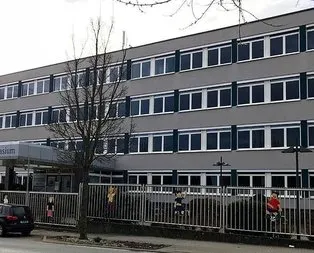 O ülkede FETÖ’ye ait lise kapandı
