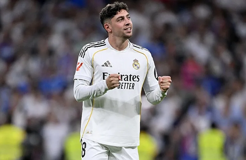 real-madridde-yumruklar-konustu-valverde-ile-tchouamni-arasinda-ikinci-kavga-acil-kriz-toplantisi-yapildi-1778167401321.jpeg Real Madrid'de yumruklar konuştu! Valverde ile Tchouaméni arasında ikinci kavga: Acil kriz toplantısı yapıldı-4
