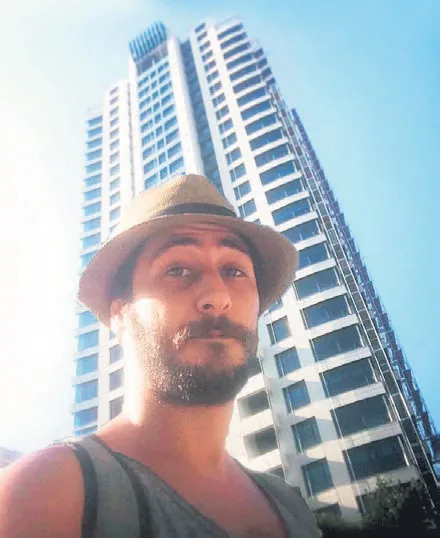 hasta-ogluna-bobregini-vermek-istedi-kanser-oldugunu-ogrendi-1651009439762.jpg Hasta oğluna böbreğini vermek istedi kanser olduğunu öğrendi-7