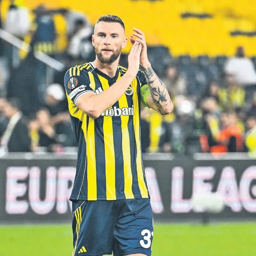 Fener kapıları kapattı