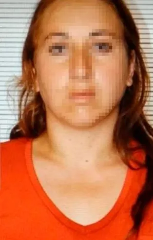 Afyonkarahisar'da pes dedirten olay! '10 liraya öpüşelim' diye kandırarak dolandırdılar!