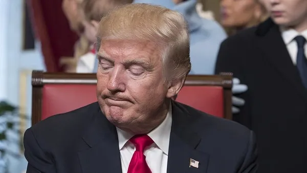 eski-abd-baskani-donald-trumpin-sivil-dolandiricilik-davasi-basladi-mahkeme-oncesi-flas-aciklama-sahtekar-bir-1696261893521.jpeg Eski ABD Başkanı Donald Trump’ın sivil dolandırıcılık davası başladı! Mahkeme öncesi flaş açıklama: "Sahtekar bir yargıcın huzuruna çıkmam gerekiyor"-5