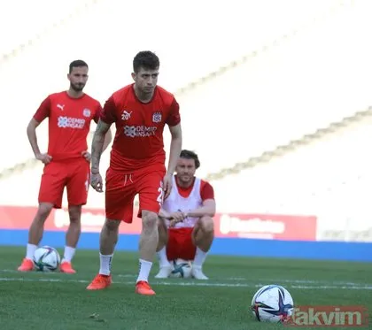 Ziraat Türkiye Kupası finalinde Sivasspor - Kayserispor ile karşı karşıya geliyor! İşte muhtemel 11’ler