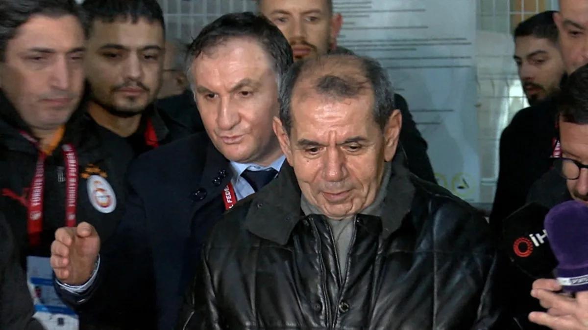 Dursun Özbek'ten Süper Kupa sonrası transfer açıklaması! "Sıradan takviye değil vizyon planlaması"