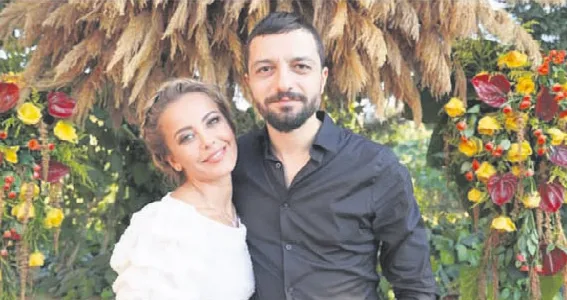 cezayirin-dusmanlari-artiyor-ben-bu-cihana-sigmazamda-erkan-can-ekabir-roluyle-ilk-kez-seyirciyle-bulusacak-1667253806970.jpg Cezayir’in düşmanları artıyor! Ben Bu Cihana Sığmazam'da Erkan Can, ‘Ekabir’ rolüyle ilk kez seyirciyle buluşacak-14