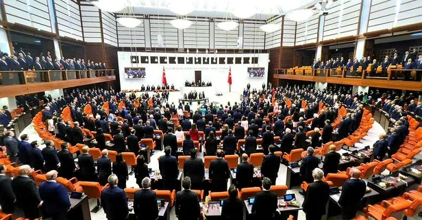 TBMM Genel Kurulu’nda 28. Dönem milletvekillerinin yemin işlemi tamamlandı