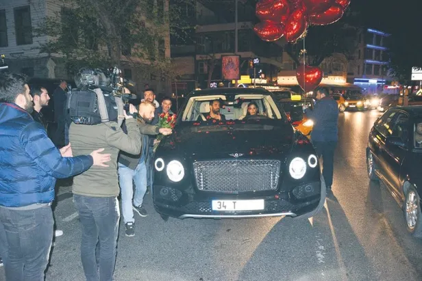 aslan-payi-1602800567298.jpeg Galatasaray’a geri dönen Arda Turan lüks bir otomobille kendisini ödüllendirdi! Fiyatı dudak uçuklattı-5