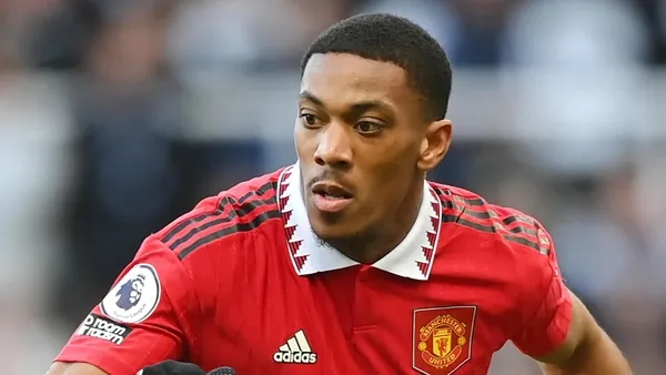 fenerbahcede-martial-bombasi-menajeri-bonservissiz-fenere-getiririm-dedi-teklif-degerlendirme-asamasinda-1691791912038.jpeg Fenerbahçe'de Martial bombası! Menajeri "Bonservissiz Fener'e getiririm" dedi: Teklif değerlendirme aşamasında-4