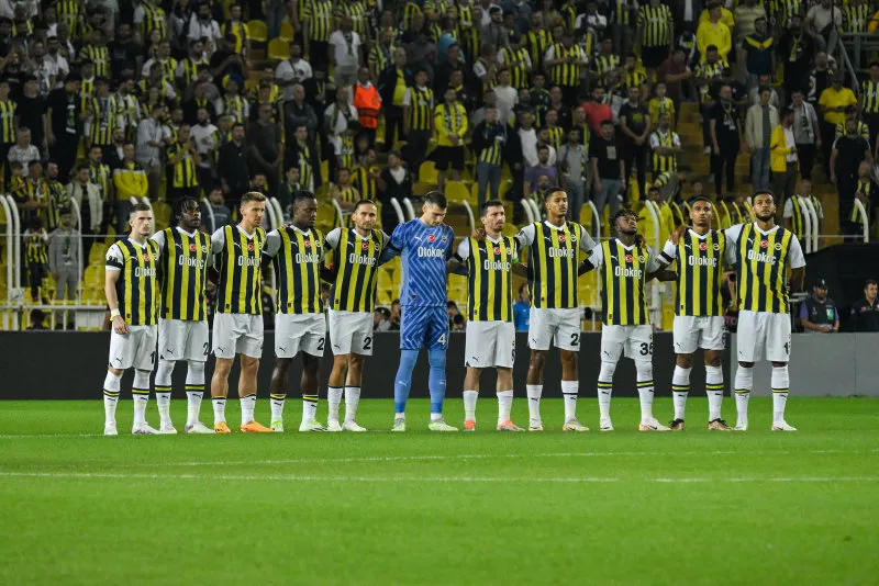 FENERBAHÇE HABERLERİ | İsmail Kartal'dan sürpriz 11 kararı! O isimler kulübede - 3