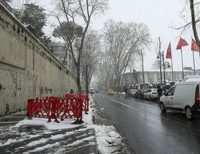 Sanatçılar neden sessiz?