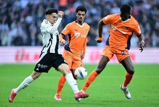 Mustafa Hekimoğlu’ndan bir ilk