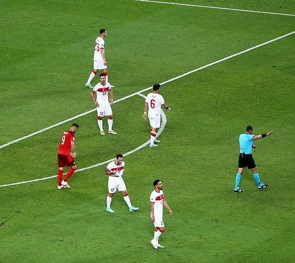 isvicre-3-1-turkiye-mac-sonucu-euro-2020-1624211885555.jpeg İsviçre 3-1 Türkiye | MAÇ SONUCU EURO 2020-4