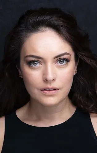 Ezgi Mola'ya hayranlarından estetik sürprizi!