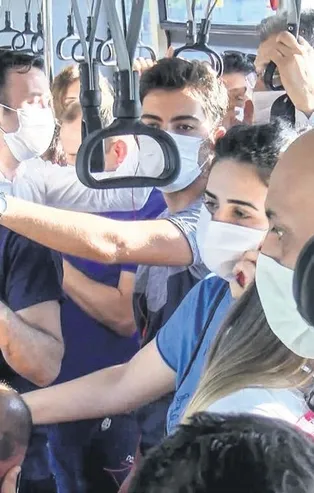 Corona’da inecek var! Toplu taşıma kullanımı arttı, sosyal mesafeyi korumak imkansızlaştı