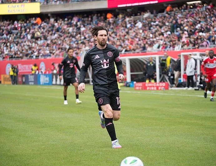 Burada olmayı seviyorum