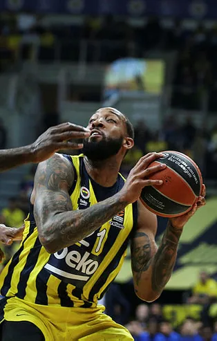 Fenerbahçe Euroleague'de 1 sayı ile kaybetti, Ali Koç yıkıldı
