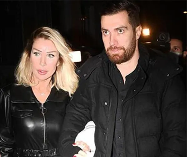 seda-sayanin-oglu-ogulcan-enginin-miray-danerle-yaptigi-romantik-paylasimi-goren-saskina-dondu-baska-fotograf-1642200131044.jpg Seda Sayan’ın oğlu Oğulcan Engin’in Miray Daner’le yaptığı romantik paylaşımı gören şaşkına döndü! ‘Başka fotoğraf bulamadın mı?’-10