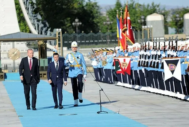 Ukrayna Devlet Başkanı Zelenskiy Ankara'da | Başkan Erdoğan resmi törenle karşıladı-2