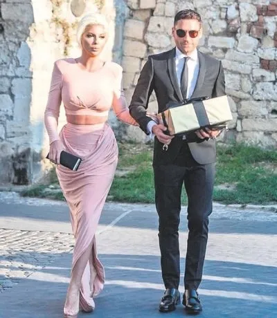 Sırp basını "Dusko Tosic’in eşi Jelena Karleusa’yı Aslı Enver’le aldattığını" yazdı! Jelena'dan fotoğraflı yanıt geldi!-9