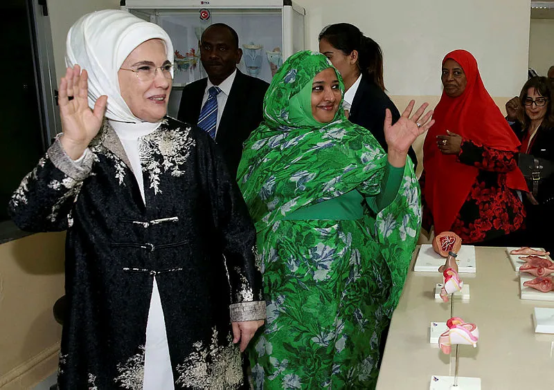 Emine Erdoğan'dan Sudan'da anlamlı ziyaret