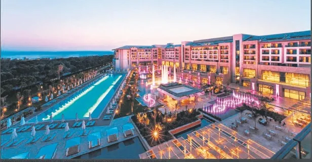 Antalya’da Christiana Aguilera rüzgarı esecek! Biletler 15 bin liradan satışa çıktı